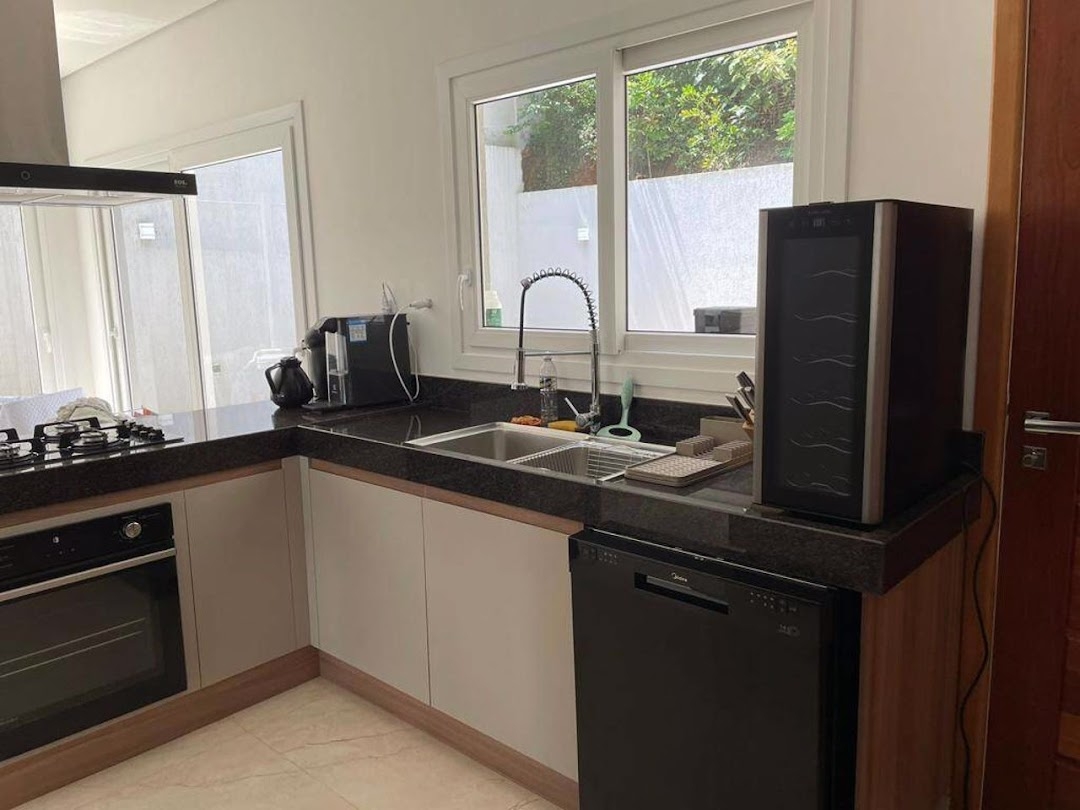 Casa à venda com 3 quartos, 286m² - Foto 18