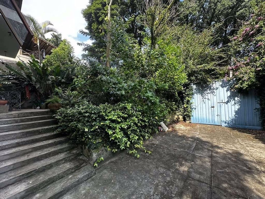 Casa à venda com 4 quartos, 303m² - Foto 7