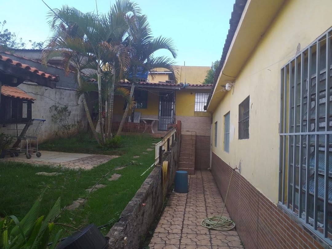Casa à venda com 2 quartos, 90m² - Foto 20
