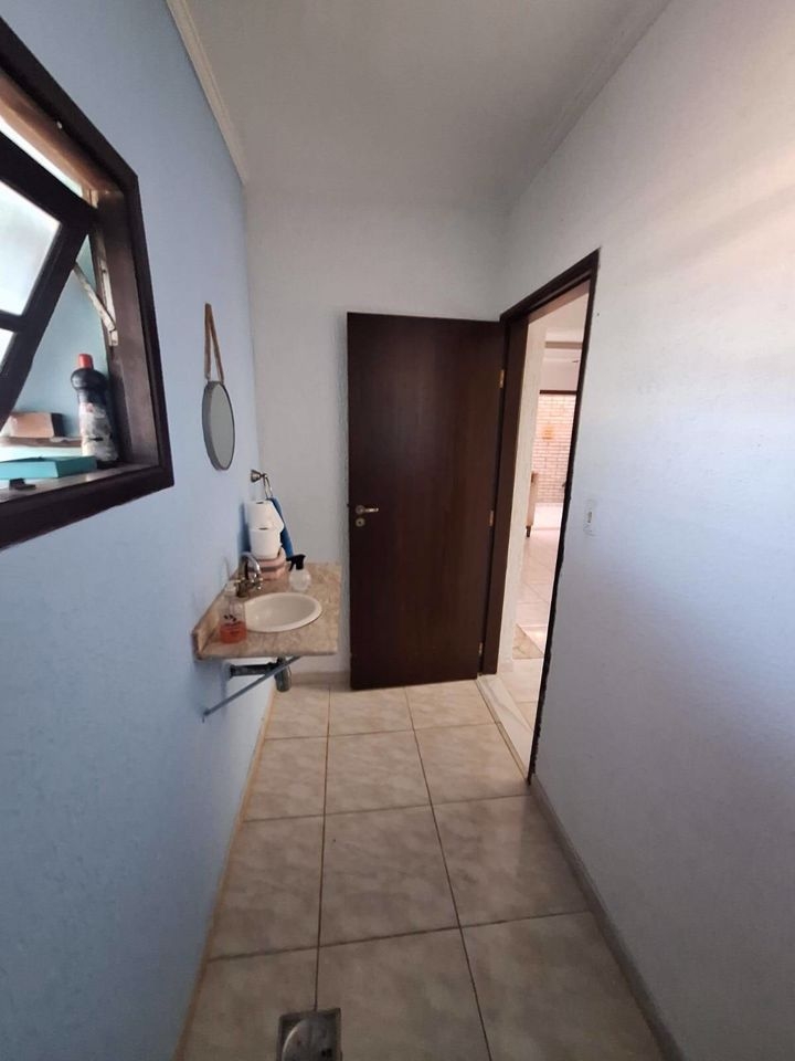 Casa, 5 quartos, 300 m² - Foto 23