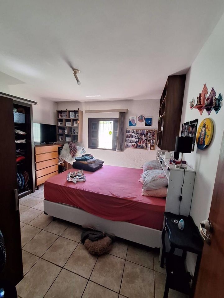 Casa, 5 quartos, 300 m² - Foto 24