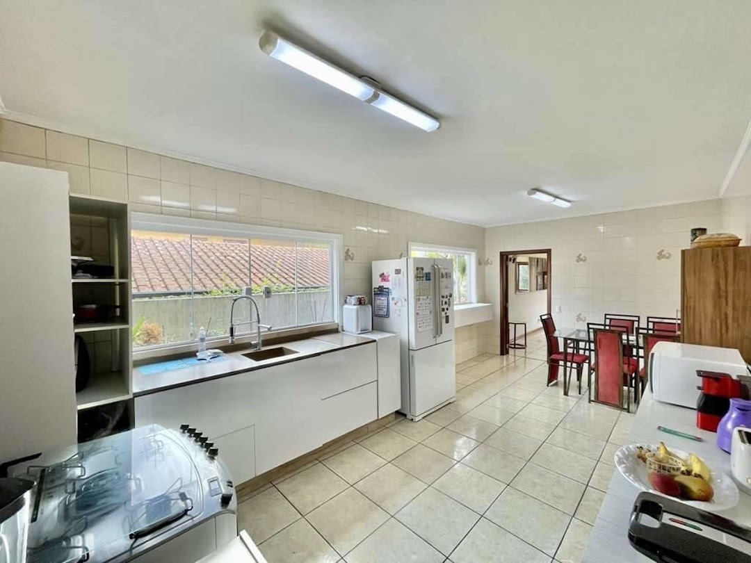 Casa à venda com 4 quartos, 350m² - Foto 20