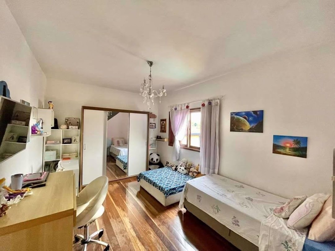 Casa à venda com 4 quartos, 350m² - Foto 23