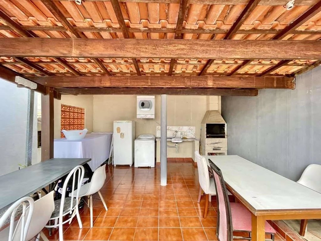Casa à venda com 4 quartos, 350m² - Foto 28
