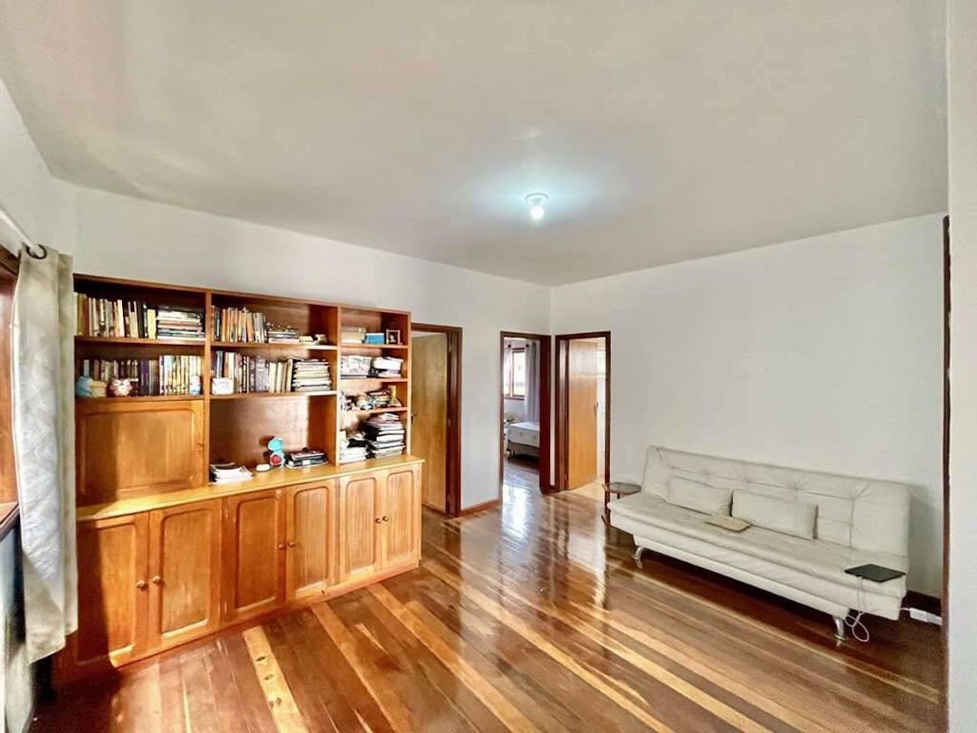 Casa à venda com 4 quartos, 350m² - Foto 30