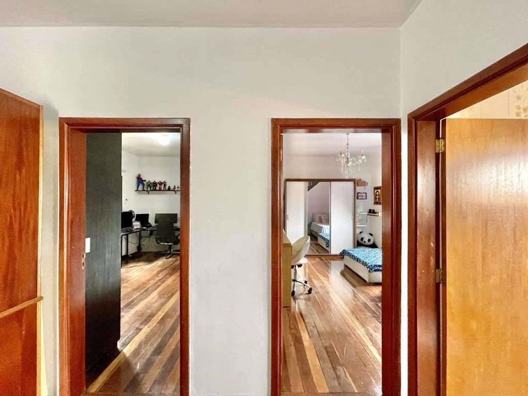 Casa à venda com 4 quartos, 350m² - Foto 34