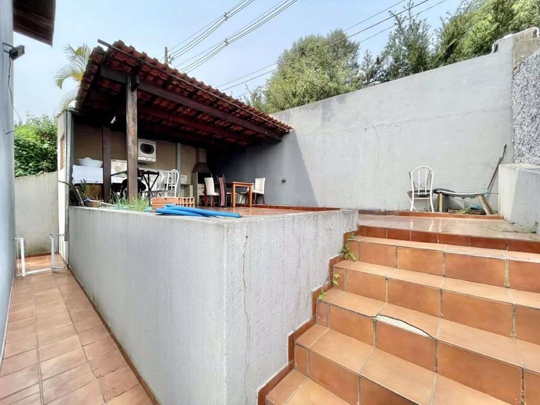 Casa à venda com 4 quartos, 350m² - Foto 44