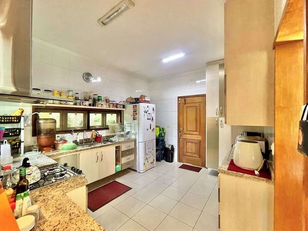 Casa à venda com 3 quartos, 357m² - Foto 28