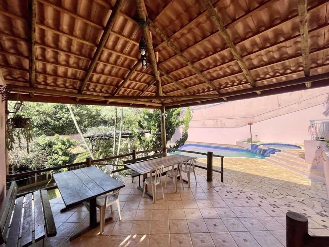 Casa à venda com 3 quartos, 357m² - Foto 46