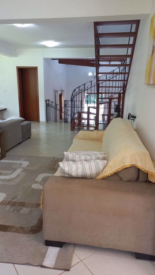 Casa à venda com 3 quartos, 450m² - Foto 37