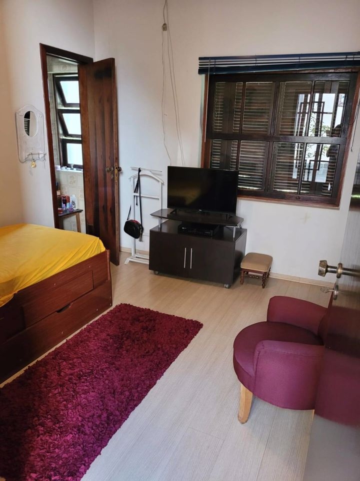 Casa à venda e aluguel com 4 quartos, 400m² - Foto 7
