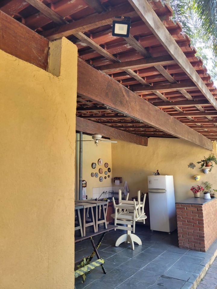 Casa à venda e aluguel com 4 quartos, 400m² - Foto 15