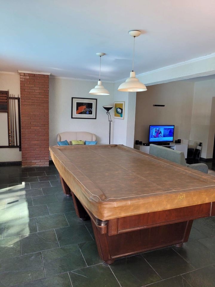 Casa à venda e aluguel com 4 quartos, 400m² - Foto 32