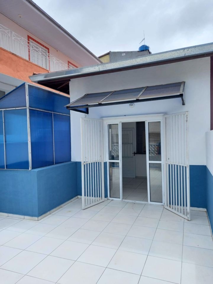 Casa à venda com 2 quartos, 115m² - Foto 5