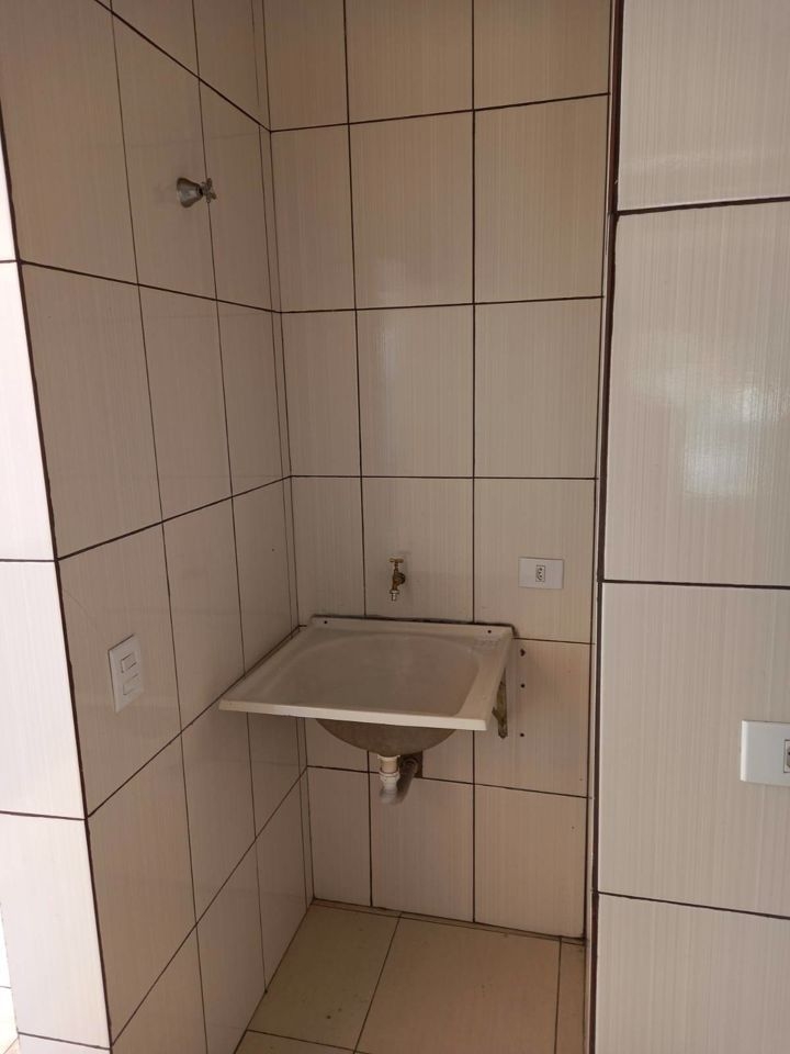 Casa à venda com 2 quartos, 115m² - Foto 9