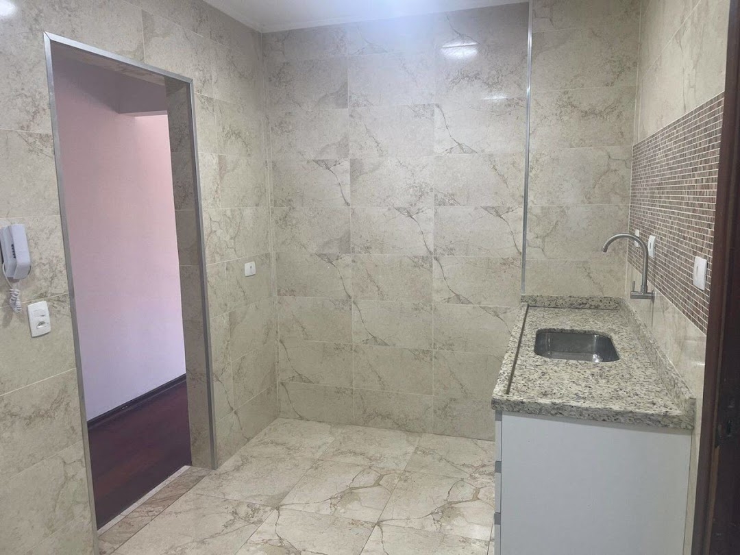 Apartamento à venda com 3 quartos, 76m² - Foto 4