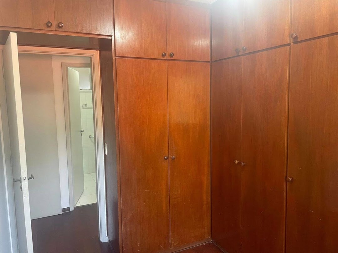 Apartamento à venda com 3 quartos, 76m² - Foto 11