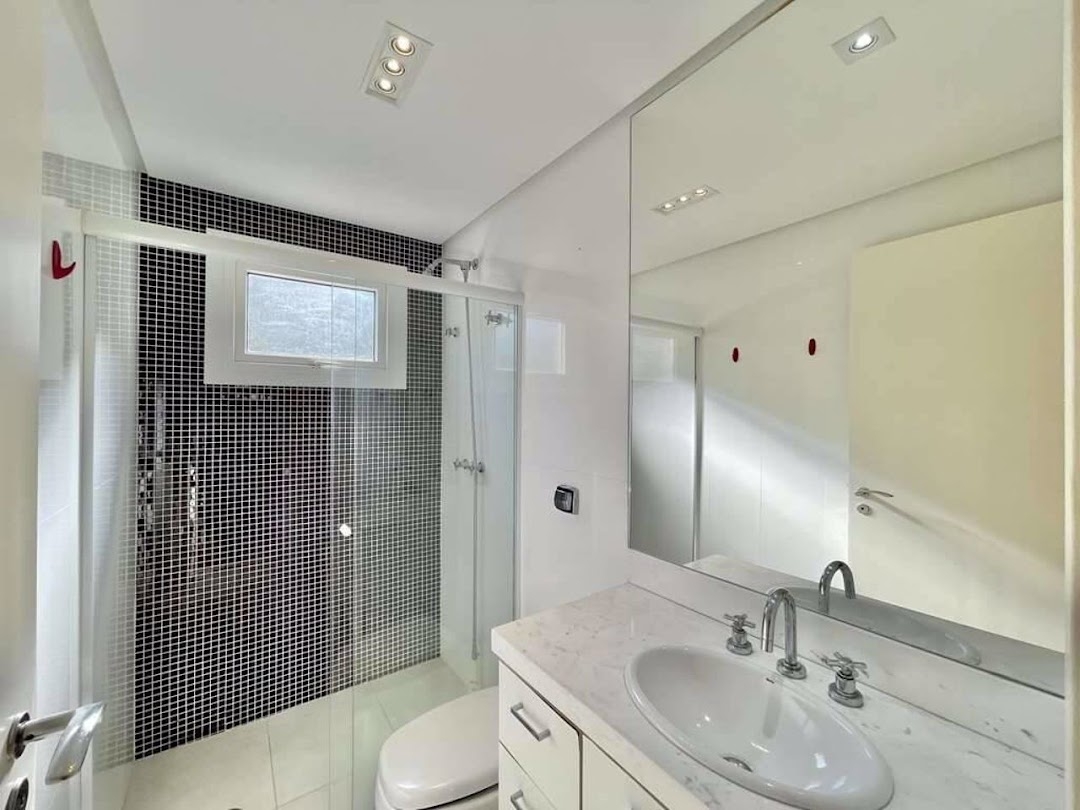 Casa à venda e aluguel com 4 quartos, 493m² - Foto 22