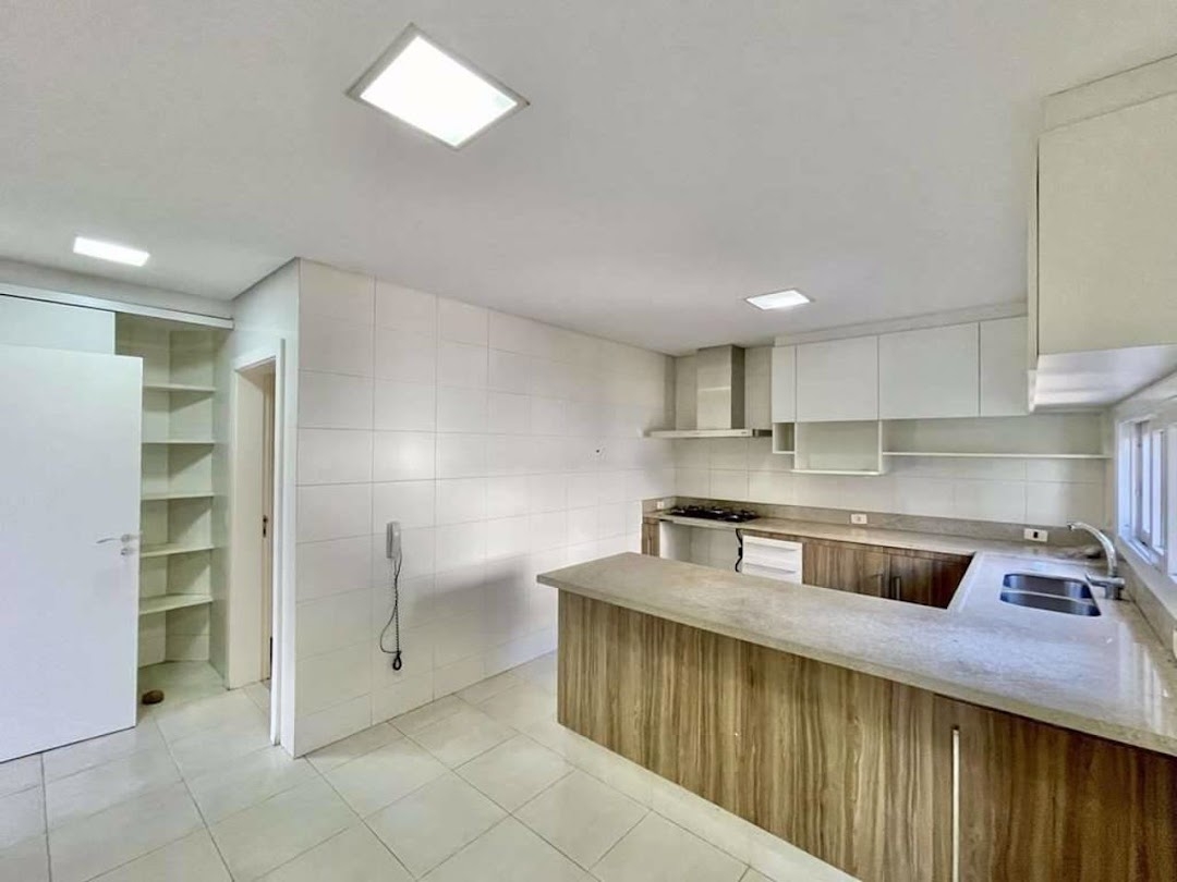 Casa à venda e aluguel com 4 quartos, 493m² - Foto 25