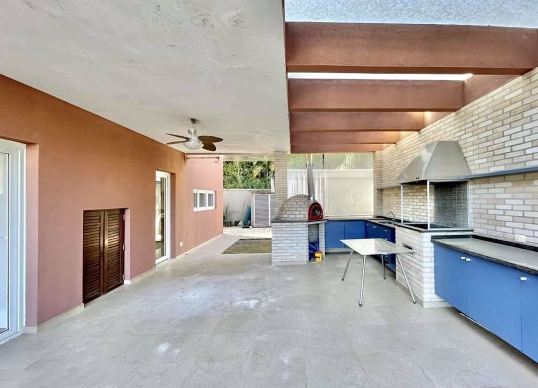 Casa à venda e aluguel com 4 quartos, 493m² - Foto 32