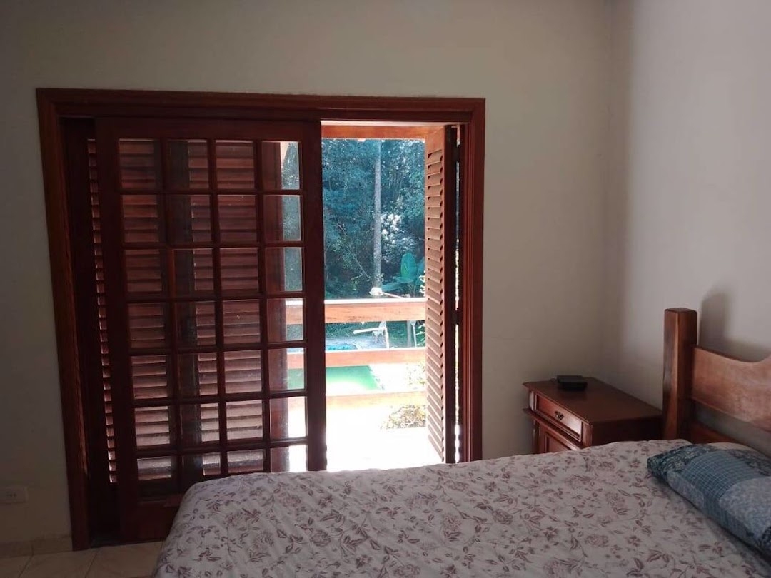 Casa à venda com 4 quartos, 294m² - Foto 25