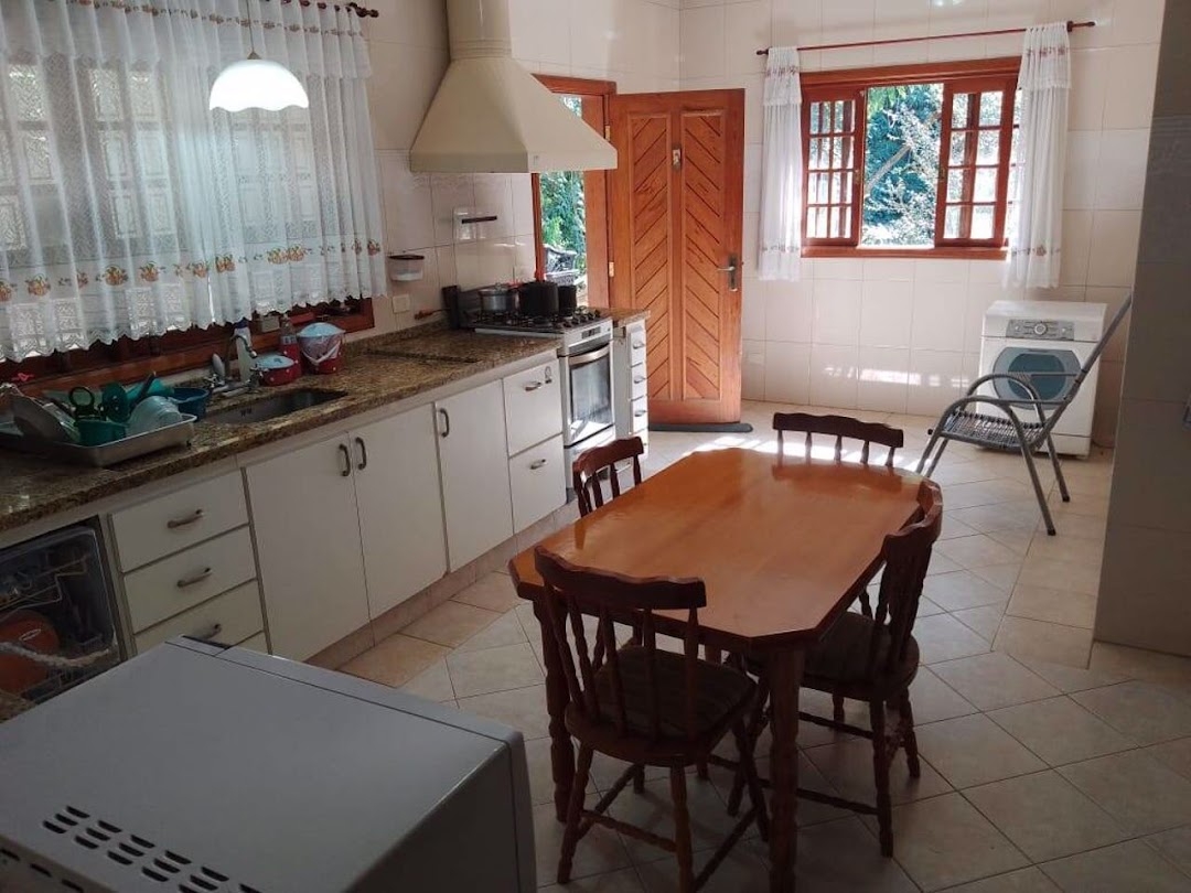 Casa à venda com 4 quartos, 294m² - Foto 32