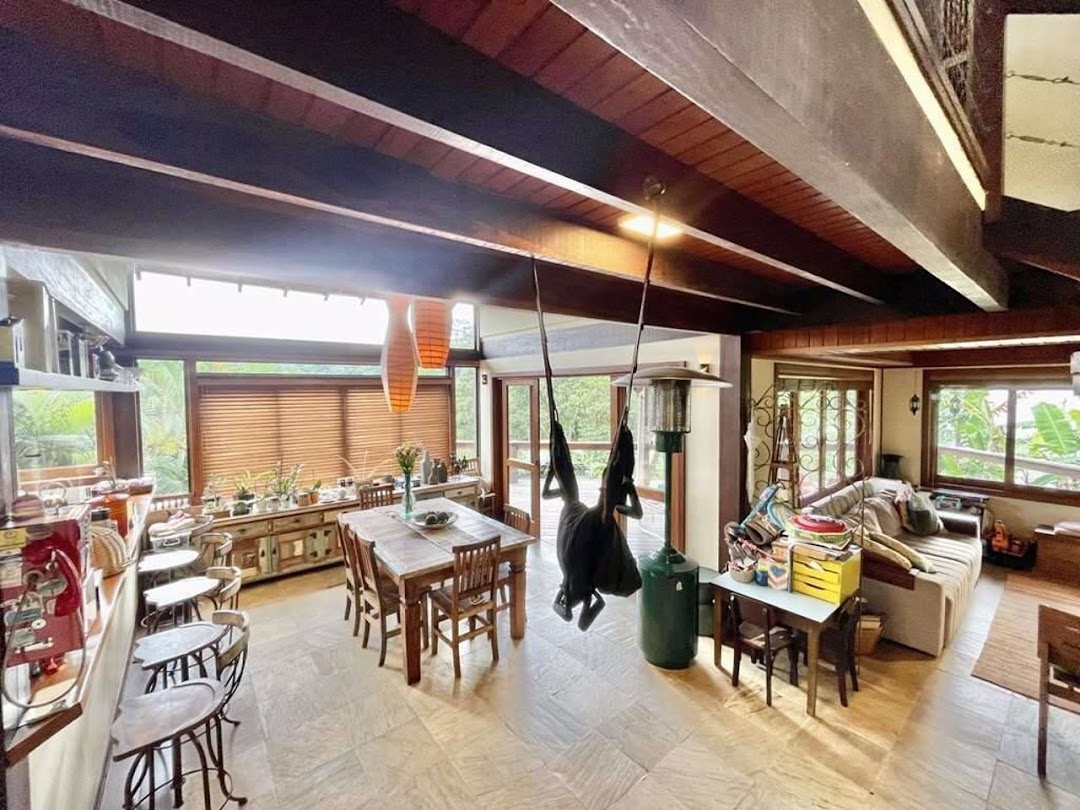 Casa à venda com 3 quartos, 282m² - Foto 7