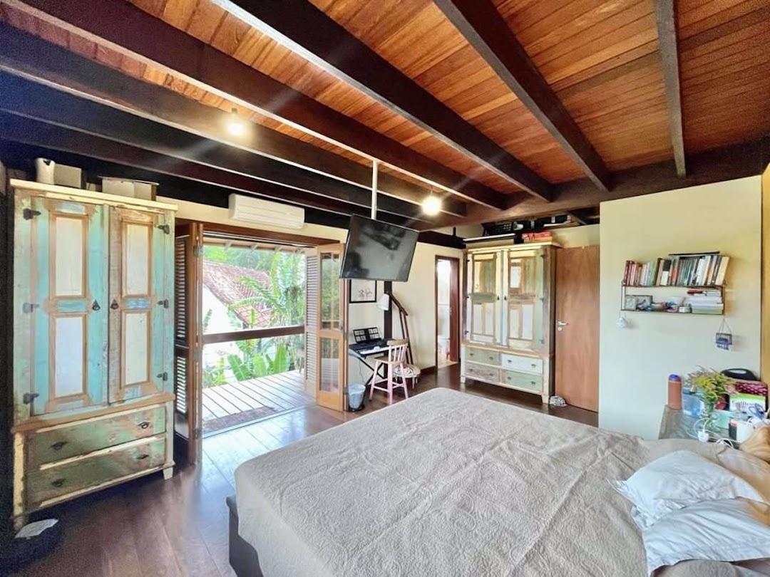 Casa à venda com 3 quartos, 282m² - Foto 14