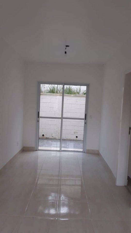 Casa à venda com 3 quartos, 85m² - Foto 7