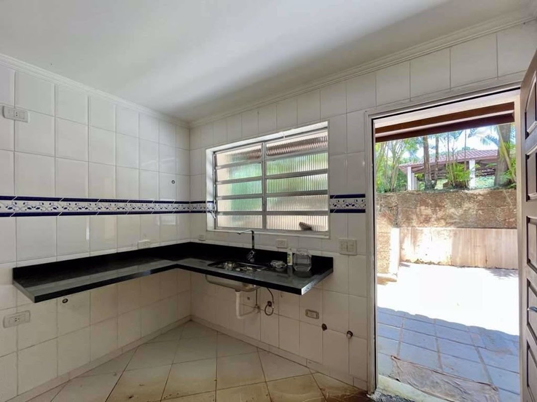 Casa à venda com 7 quartos, 610m² - Foto 16
