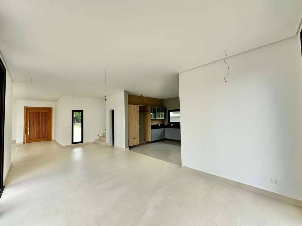 Casa à venda com 4 quartos, 307m² - Foto 19