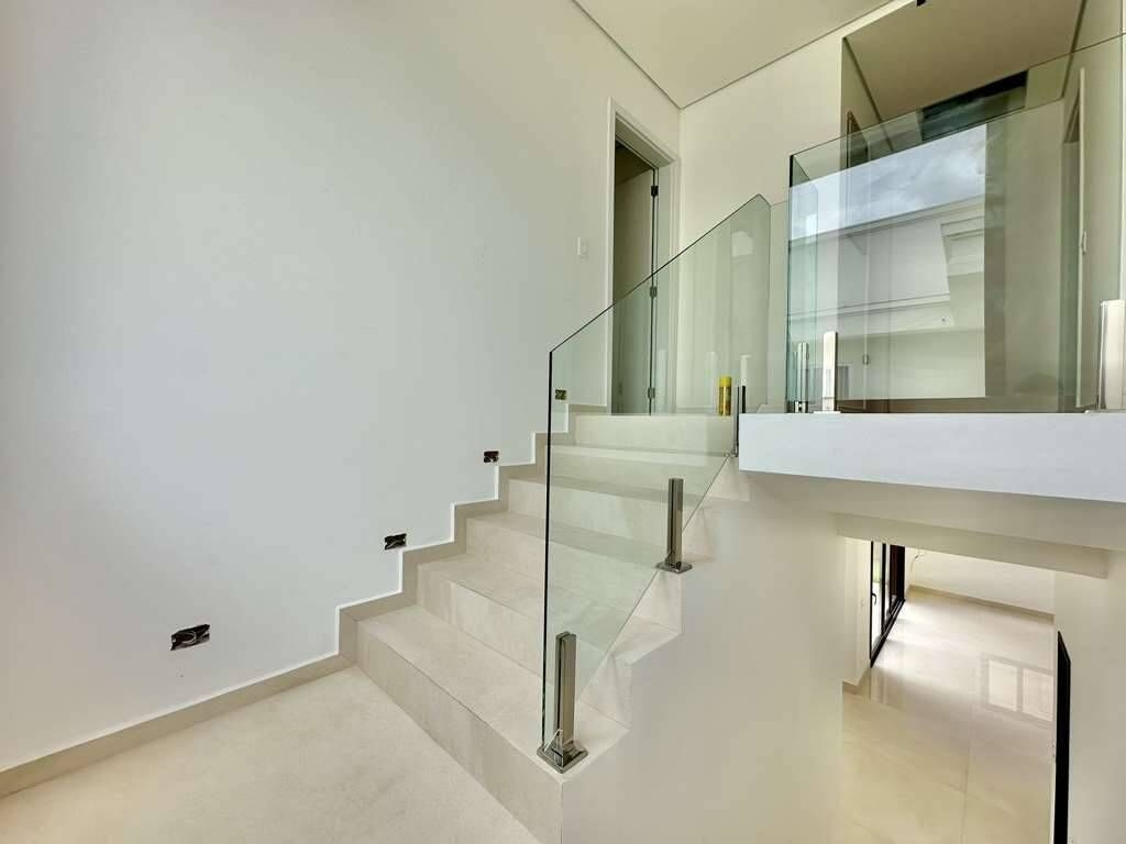 Casa à venda com 4 quartos, 307m² - Foto 26