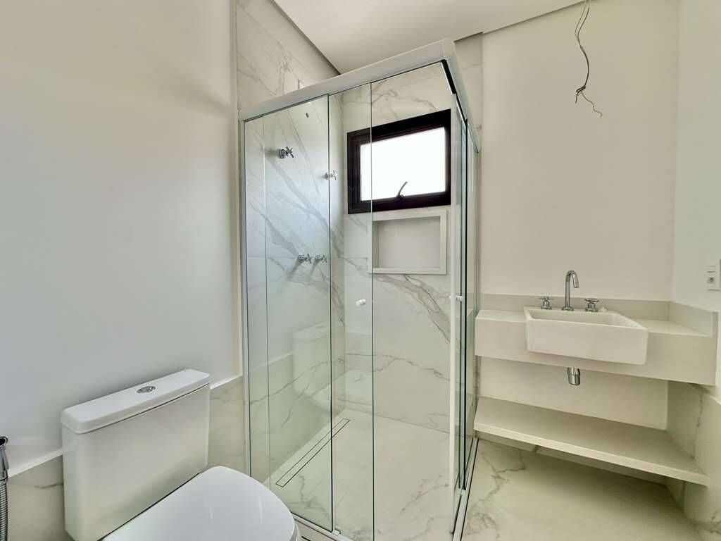 Casa à venda com 4 quartos, 307m² - Foto 35