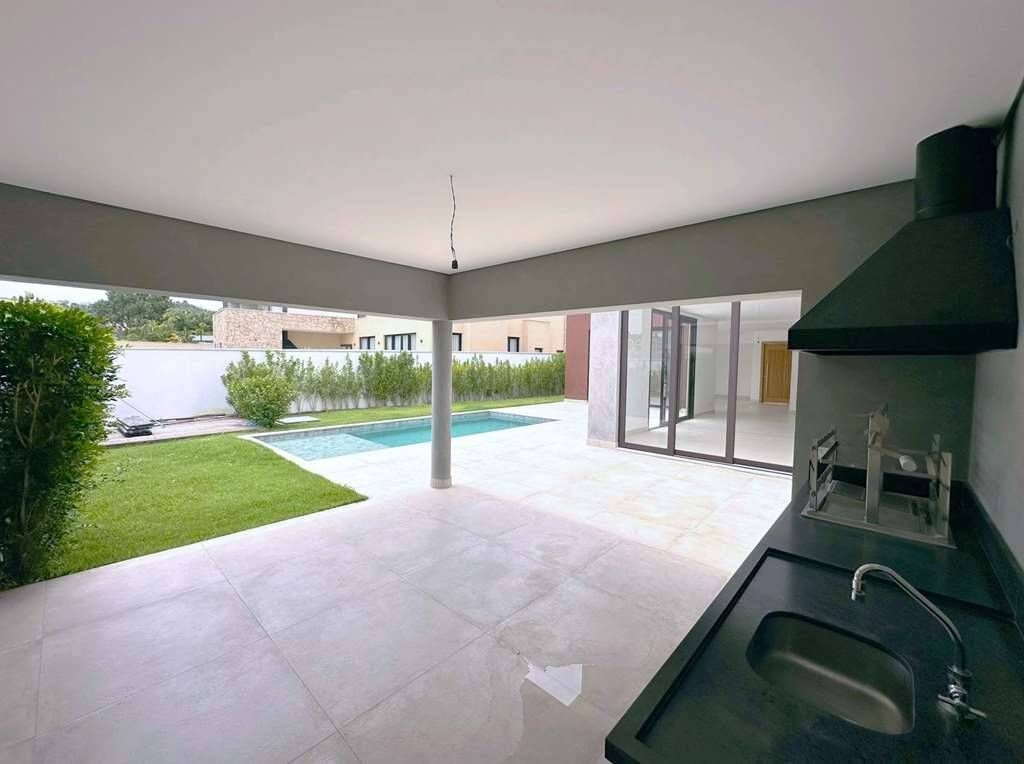 Casa à venda com 4 quartos, 307m² - Foto 42