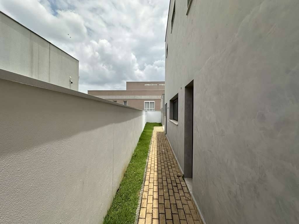 Casa à venda com 4 quartos, 307m² - Foto 58