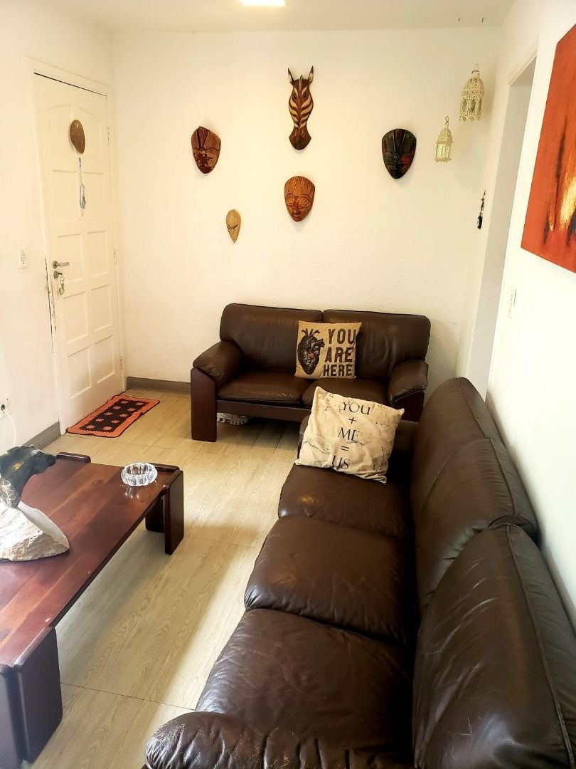 Casa à venda com 2 quartos, 50m² - Foto 5