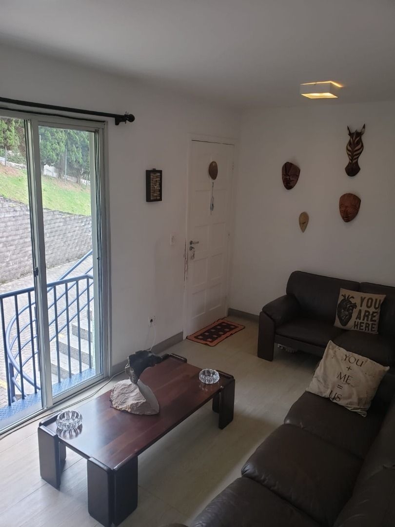 Casa à venda com 2 quartos, 50m² - Foto 9