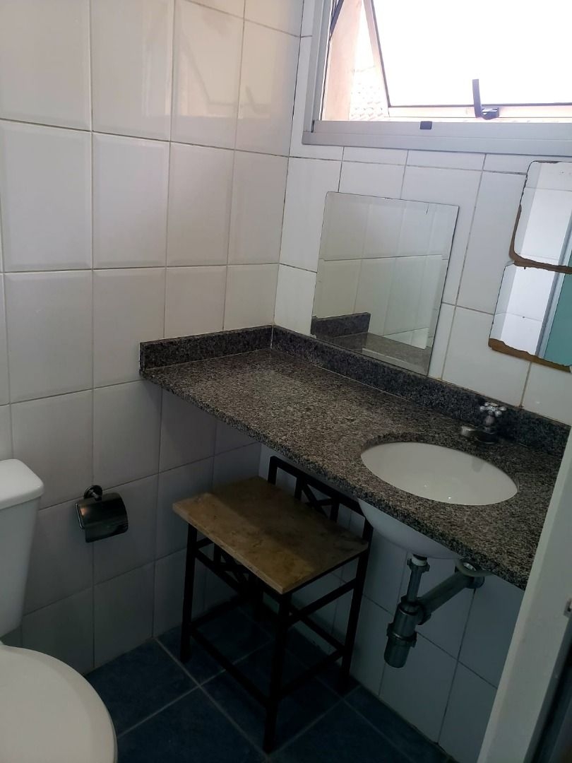 Casa à venda com 2 quartos, 50m² - Foto 17