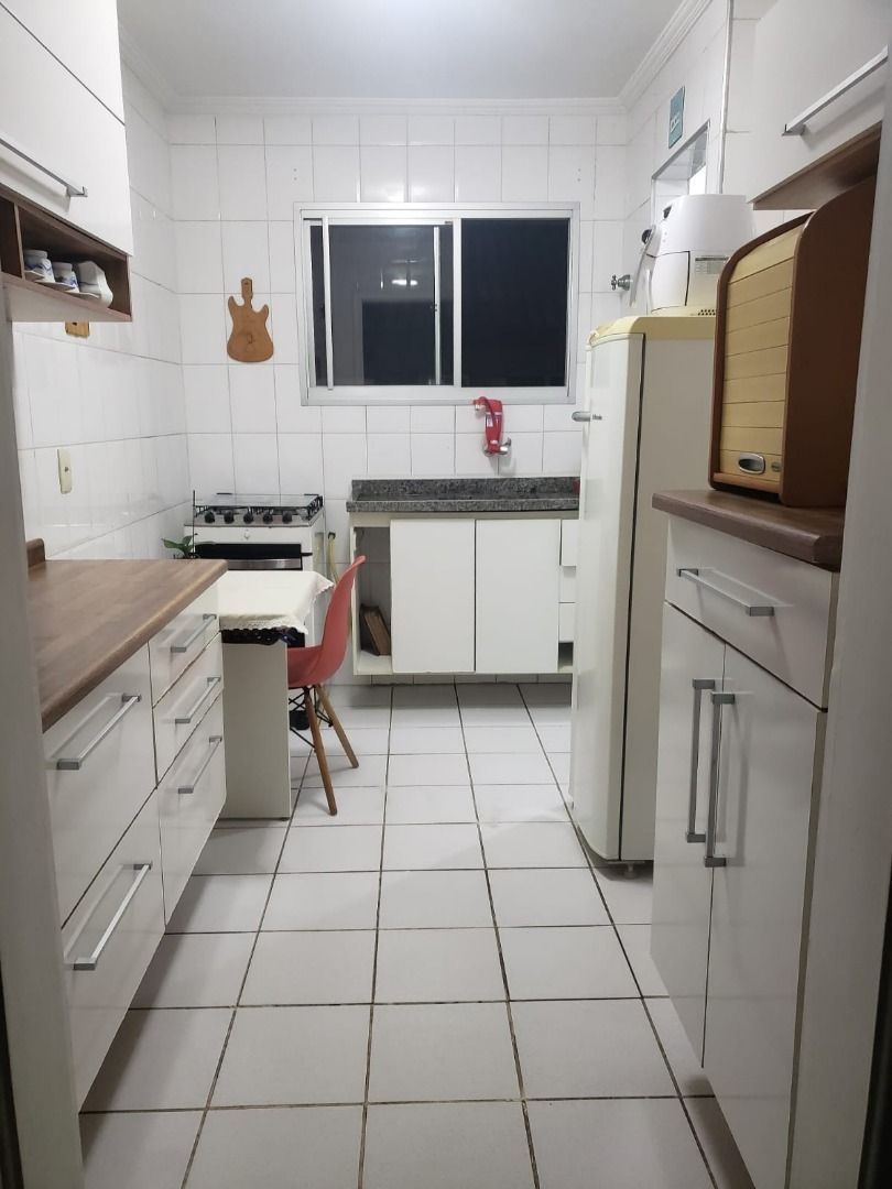 Casa à venda com 2 quartos, 50m² - Foto 22