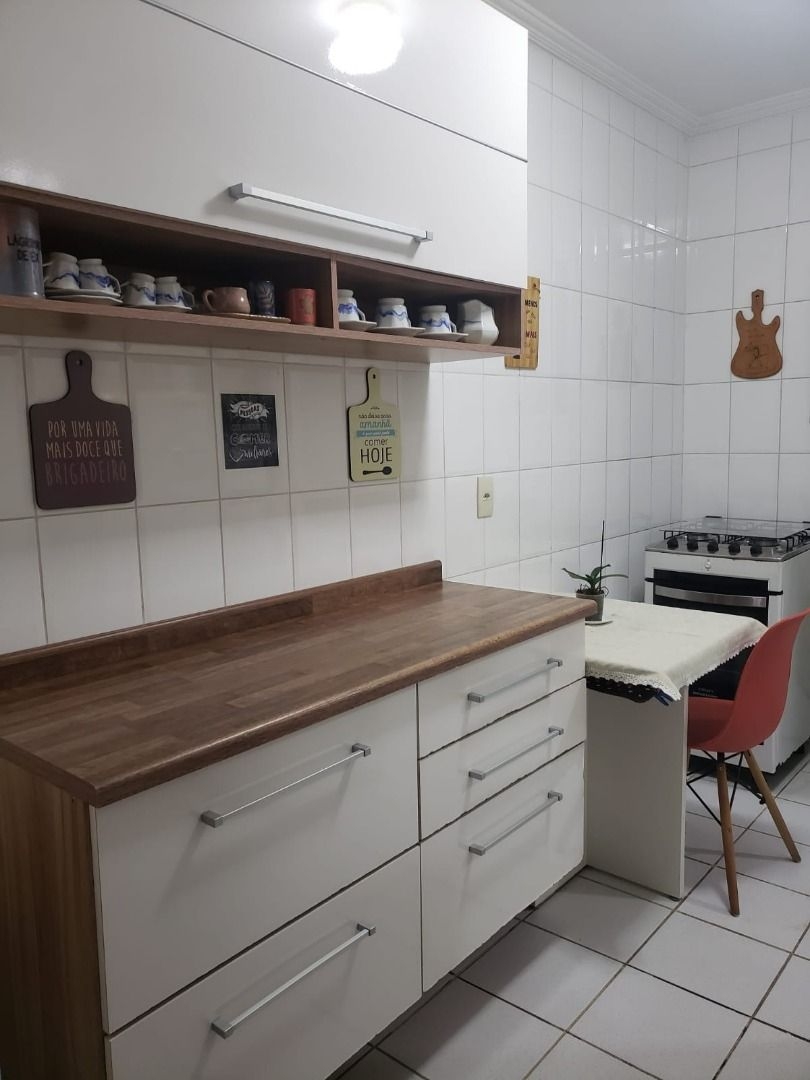 Casa à venda com 2 quartos, 50m² - Foto 23