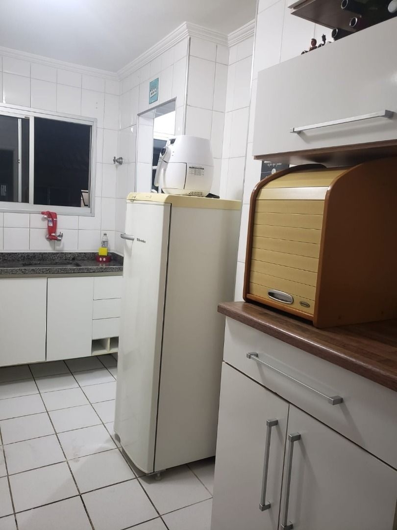 Casa à venda com 2 quartos, 50m² - Foto 24