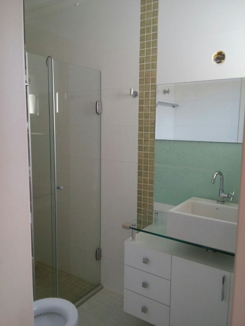 Casa à venda e aluguel com 3 quartos, 86m² - Foto 2
