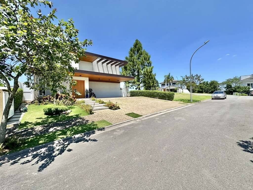Casa à venda com 4 quartos, 345m² - Foto 5