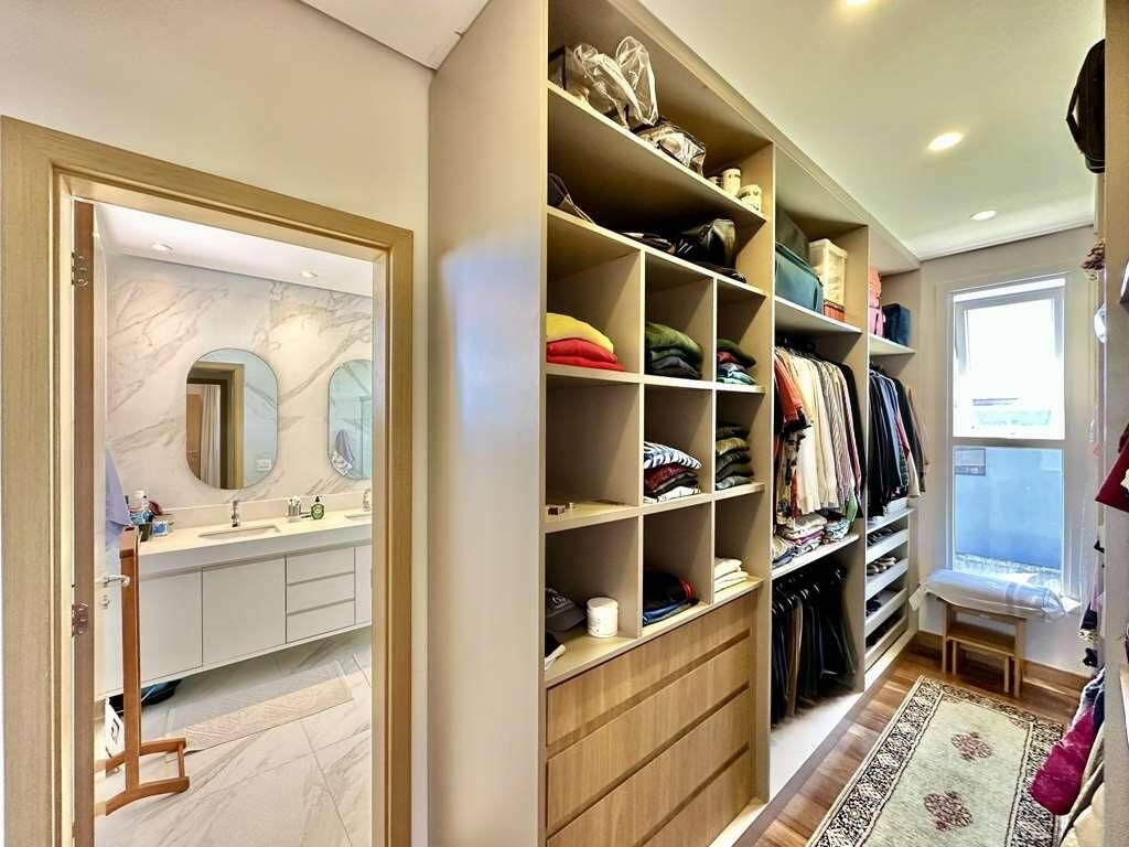 Casa à venda com 4 quartos, 345m² - Foto 35