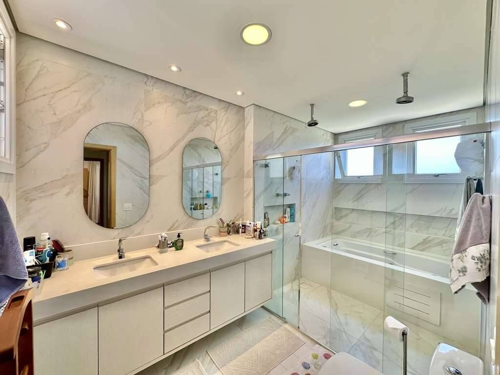 Casa à venda com 4 quartos, 345m² - Foto 36
