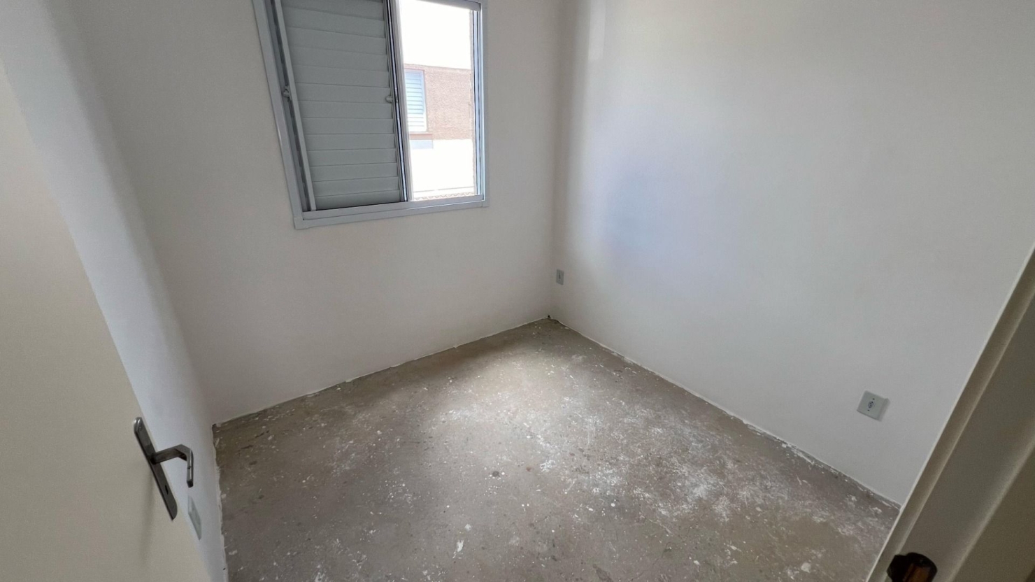 Casa à venda com 2 quartos, 54m² - Foto 8