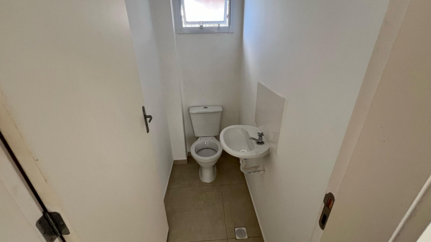 Casa à venda com 2 quartos, 54m² - Foto 12