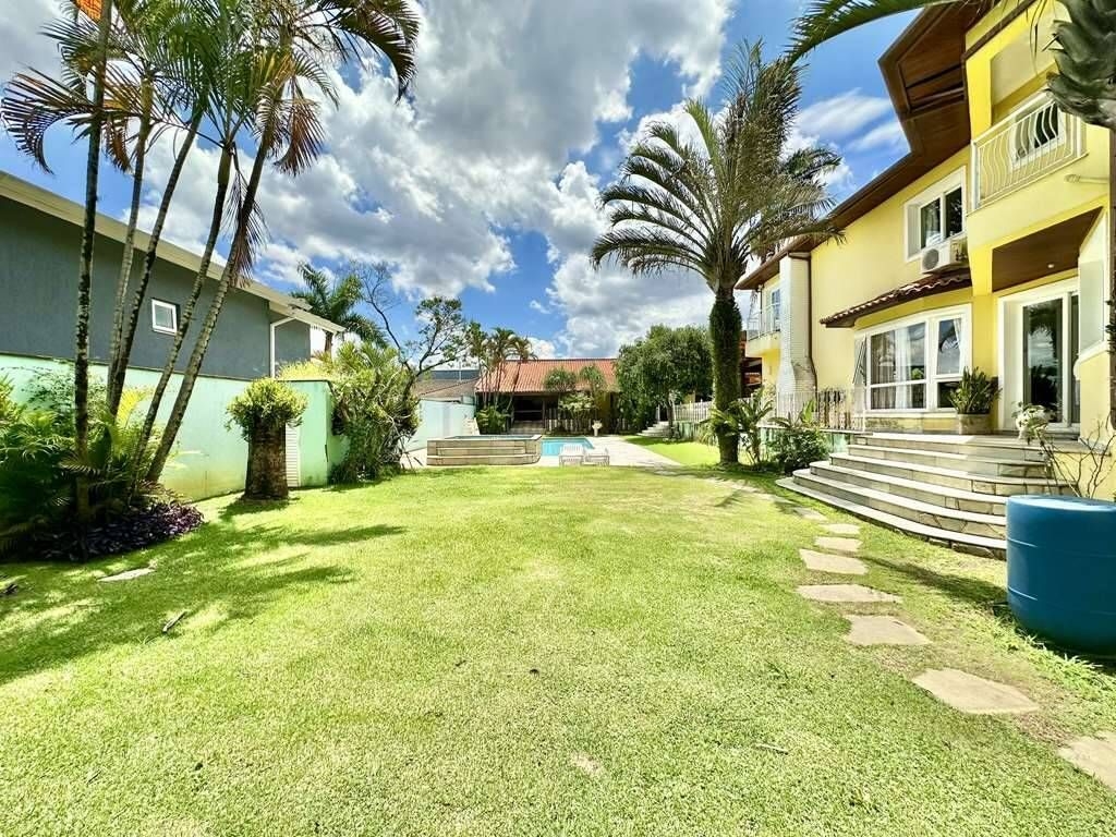 Casa de Condomínio à venda com 4 quartos, 753m² - Foto 22