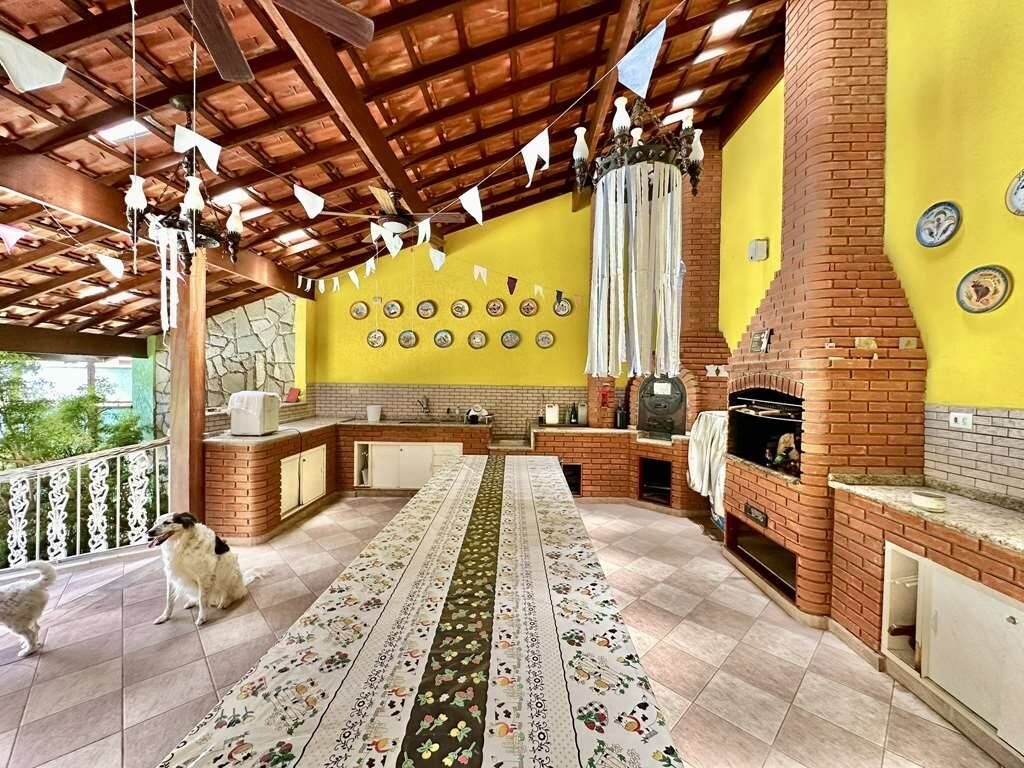 Casa de Condomínio à venda com 4 quartos, 753m² - Foto 47
