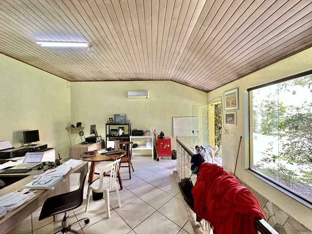 Casa de Condomínio à venda com 4 quartos, 753m² - Foto 57